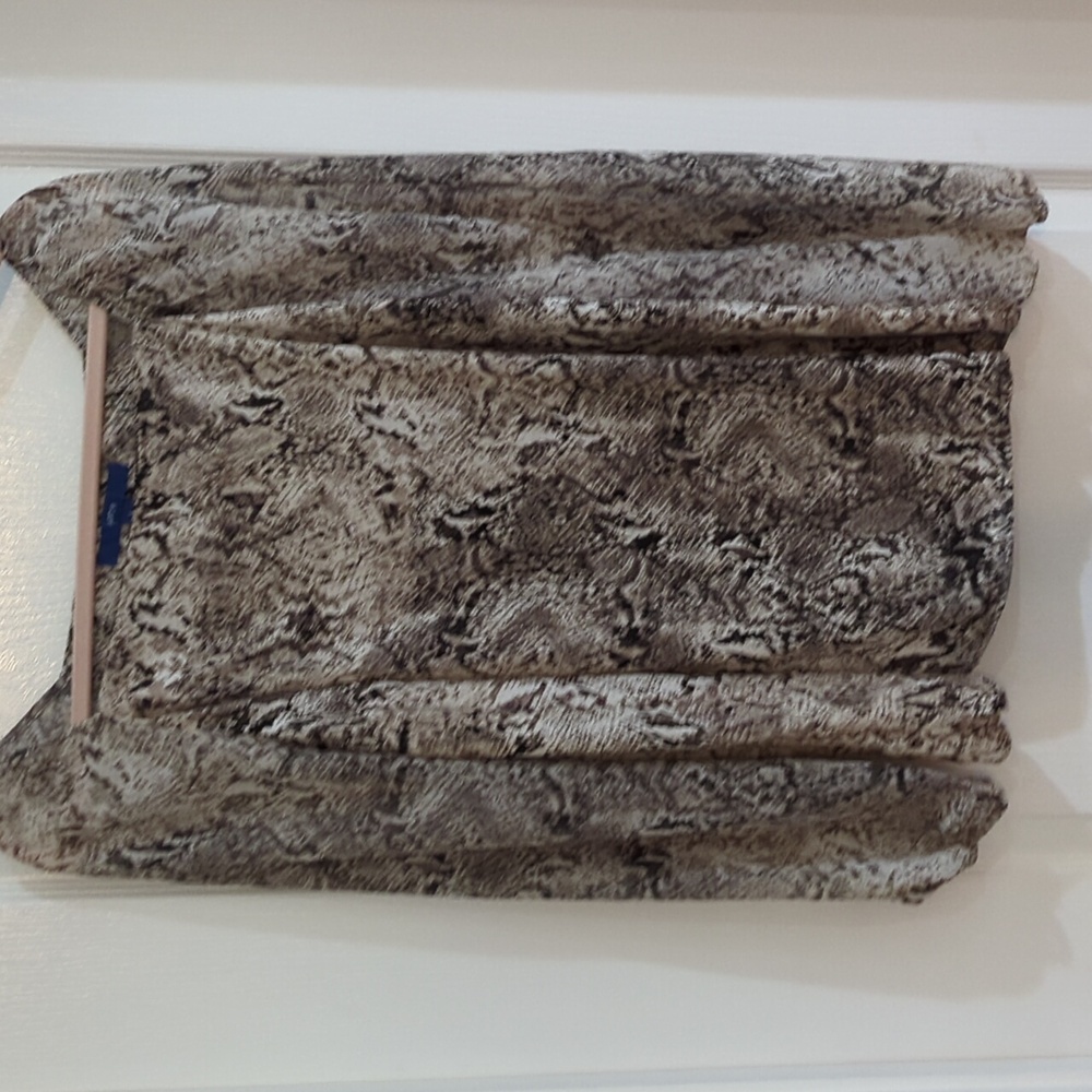 NWT APT 9 WOMENS BLOUSE